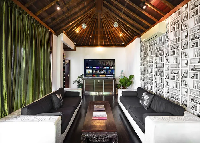 Manis Villa